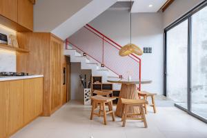 Casa Dos 2BR Modern Minimalist Villa in Canggu