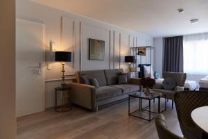 R B Apartment Hamburg Comfort am Flughafen für 1-5 Personen - ideal für Geschäftsreisende und Familien - Küche - Smart TV - Waschtrockner - kostenloser Parkplatz