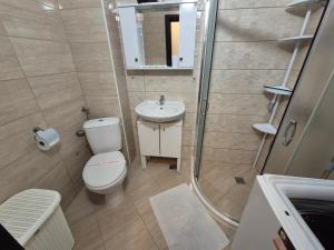 Комфортен Апартамент Лазур