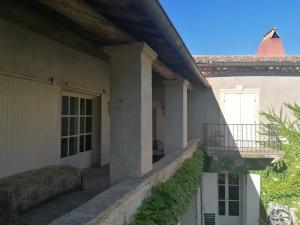 Maisons de vacances Maison spacieuse avec jardin a Nages-et-Solorgues : photos des chambres