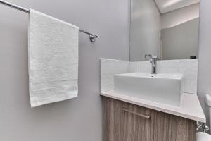 Duke Suites at The Bolton, Rosebank