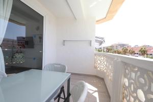 Las Américas Holidays