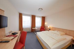 Hotel Filderland-Stuttgart Messe Airport - Free Parking