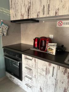 Akrotiri Luxury Suites