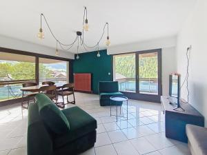 Cristal de Roche CI2 CALME & MOUNTAIN 8 Pers