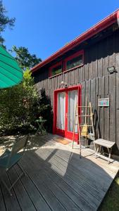 La Grange au beau milieu des Pins