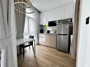 Palmetto Park Condominium