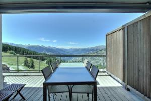 ARC 1600, LE RIDGE, Appartement 08 personnes Vue Montagne - ski aux pieds - Sauna, Hammam, Piscine