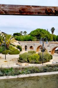 FRGK " VAUBAN Flat Terrace Loft Antibes Old Town Port View"