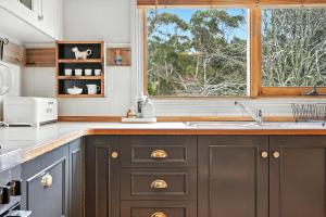 Countryside Escape Near Margate Village