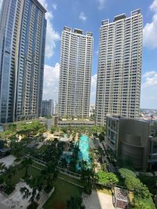 Taman Anggrek Residences By Micky Studio 3