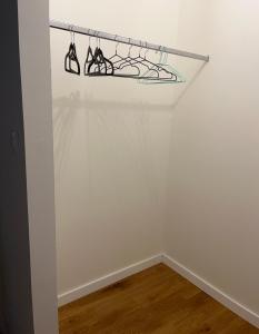 Le Dorat Bright & Quiet