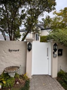 Leeward House - Leisure Isle