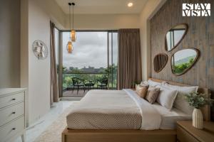 StayVista at Beth Shalom with Lawn, Bar