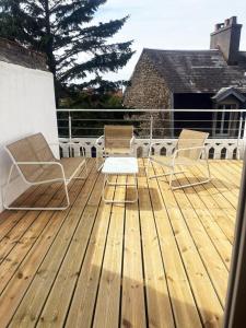 Appartements 35 m2 charmant plus 30 M2 de terrasse Acces jardin SPA : photos des chambres