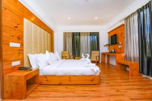 hotel sky desert ladakh