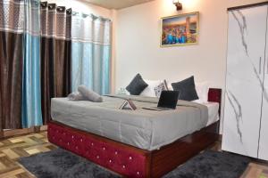 Summer Imperial Crest Hotels