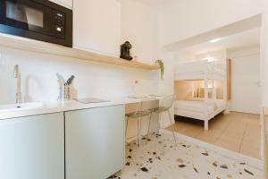 Studio avec cour extérieure et parking proche CHR - 3hvězdičkové hotely ve městě Lille