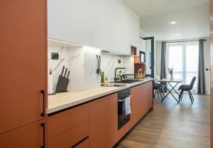 Cozy & Bright 2-BR Flat Next to Grand Mall Varna by Flat Mаnаger