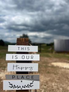 Cottage forest hill 2