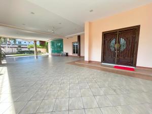 Life Art Home Family Ipoh Homestay 5R4B 18pax SY28