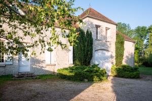Maisons de vacances Magnifique propriete en pierre : photos des chambres