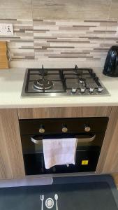 Elegant classy apartment with swimming pool ,fully equipped gym ,child play area and close proximity to shopping malls and great breathtaking views