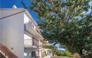 Lovely Apartment In Stara Baska