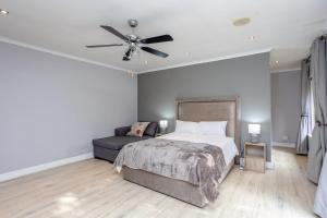 4 Bed Villa in The Vines, Constantia