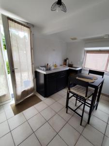Appartements Pouzet 3 : photos des chambres