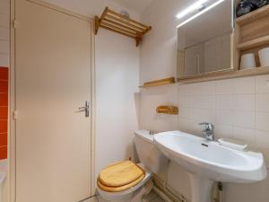 Studio sud skis aux pieds à Val-dIsère, animaux acceptés - FR-1-694-246