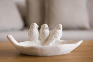 Home2Book Charming Apt Poolside Retreat