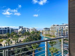 The Marina V&A Waterfront by Smart City Stays