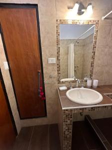 Hermosa Casa en el Centro, con Cochera