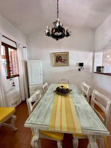 Hermosa Casa en el Centro, con Cochera