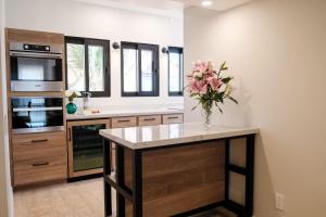 Amazing Beachfront Casa Del Mar Penthouse