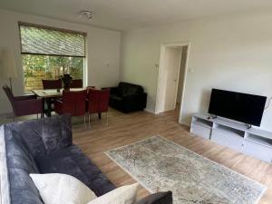 Peaceful Home Near Nature