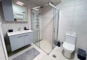 LAZURE Apartment Nikiti