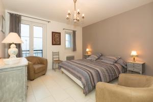 Maisons de vacances Gite La Cale 10 : Maison 3 Chambres