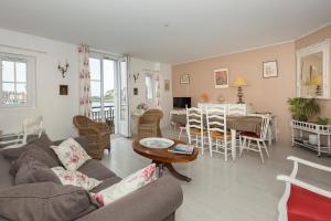 Maisons de vacances Gite La Cale 10 : photos des chambres