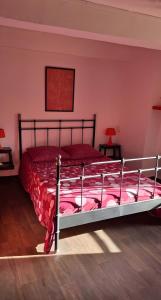 B&B / Chambres d'hotes Chambres D-hotes Le Bellevue - : photos des chambres