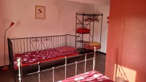 B&B / Chambres d'hotes Chambres D-hotes Le Bellevue - : photos des chambres