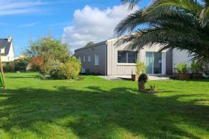 Maisons de vacances Villa 4 personnes - 5 minutes mer - plein sud a trevou-treguignec pres de perro : Maison 2 Chambres