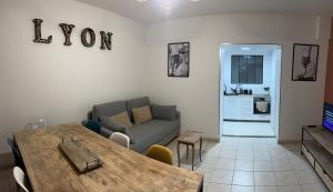 Appartements Maison de ville a Villeurbanne : Appartement 3 Chambres