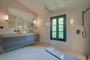 Villas Le Moulin des Marcel - Bastide in Provence - Pool - 9 people : photos des chambres