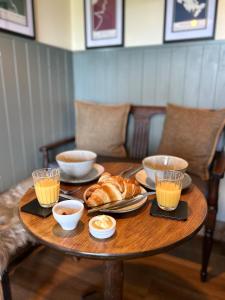 Hungry Robin Lodge at Glencoe