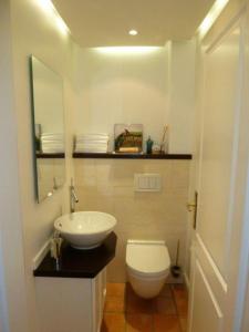 Sonnenhues-Exkl-Haus-im-Herzen-Kampens