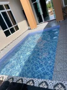 D Aur Poolvilla Seaview
