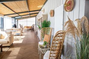 Hotels Grand Hotel Les Flamants Roses Thalasso & Spa : photos des chambres