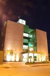 帕劳佩巴HC酒店 - 孔塔任